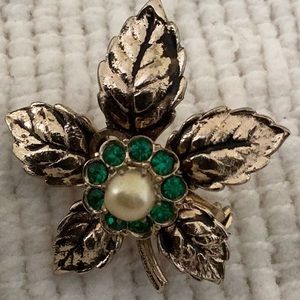 Pearl & Emerald Leaf  Brooch